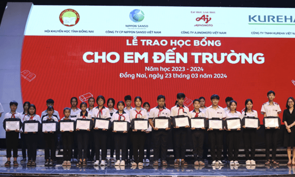 Our journey with sponsoring scholarship CHO EM DEN TRUONG